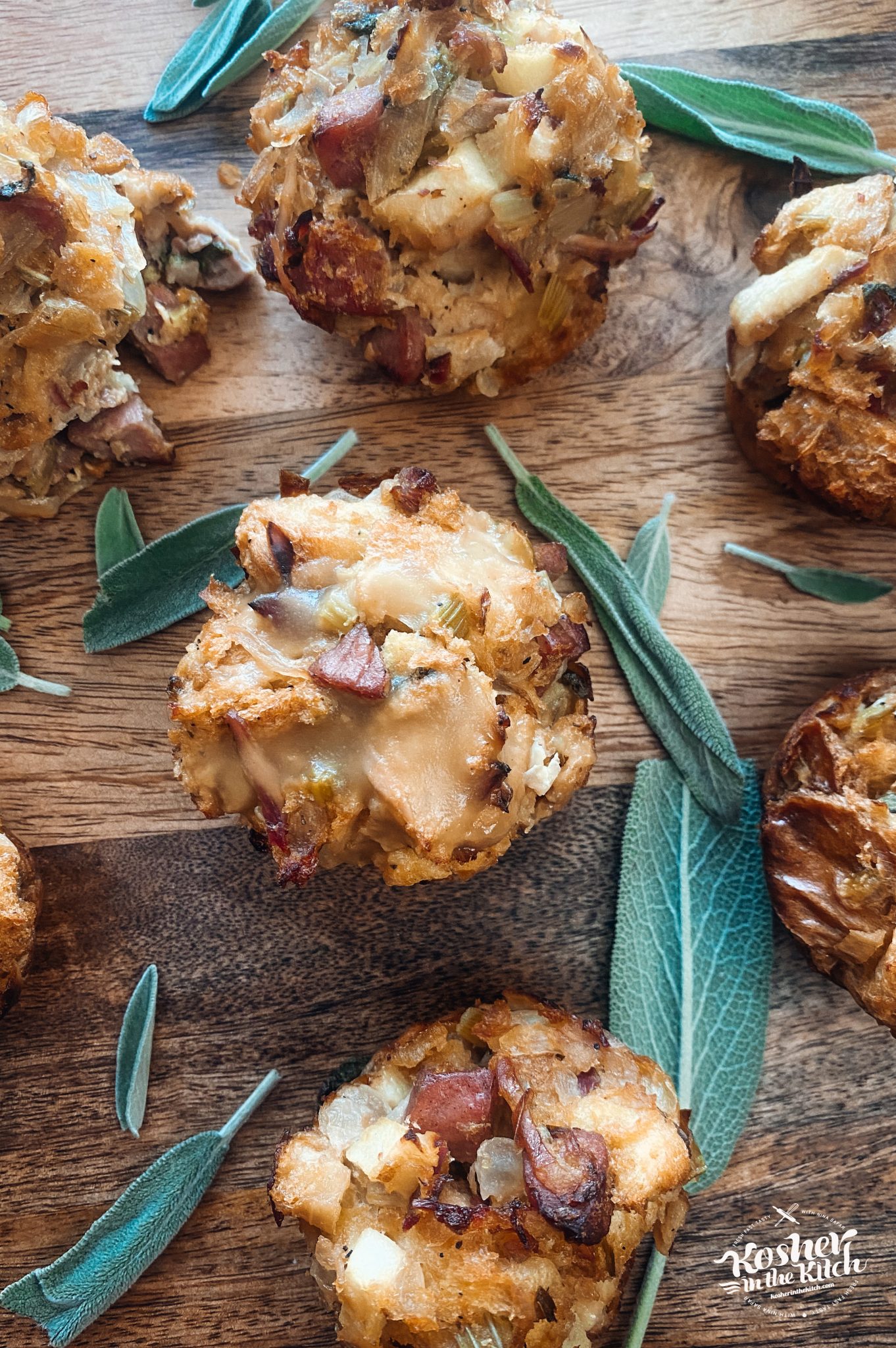 Sausage Stuffing Muffins For Thanksgiving Stuffed With Facon Apples And Sage Kosher In The Kitch 